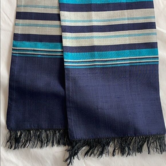 Vtg  multi blue striped hand woven silk Echo scarf - Picture 1 of 6
